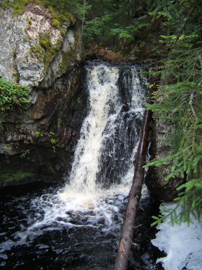 Upper Moss Glen Falls